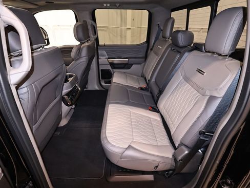 Used 2026 Ford F350 Platinum w/ Platinum Plus Package AWD/4WD image 16