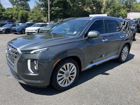 Used 2020 Hyundai Palisade Limited image 3