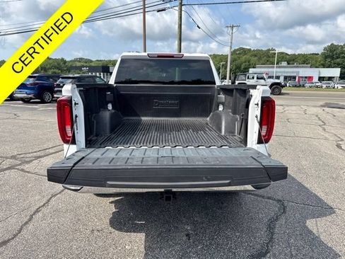Used 2025 GMC Sierra 1500 SLT AWD/4WD image 8