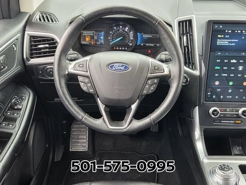 Used 2022 Ford Edge Titanium AWD/4WD image 11