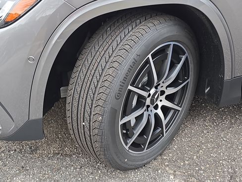 New 2026 Mercedes-Benz GLA 35 AMG 4MATIC image 32