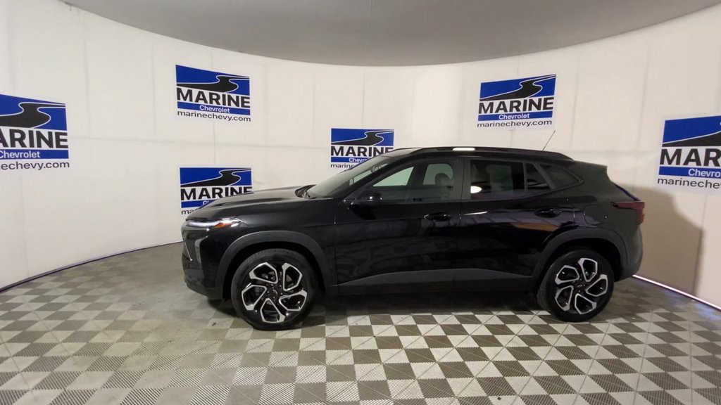 Used 2026 Chevrolet Trax RS w/ Driver Confidence Package FWD image 7