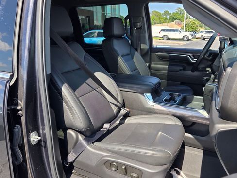 Used 2024 Chevrolet Silverado 2500 LTZ w/ LTZ Premium Package AWD/4WD image 16