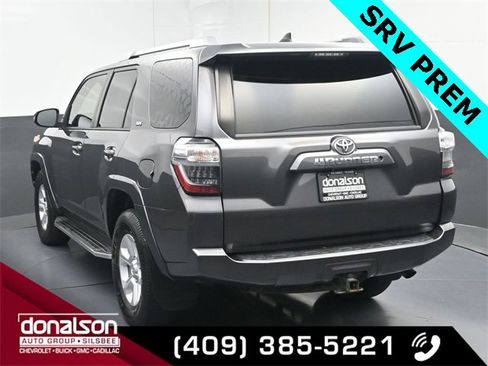 Used 2018 Toyota 4Runner SR5 Premium image 4