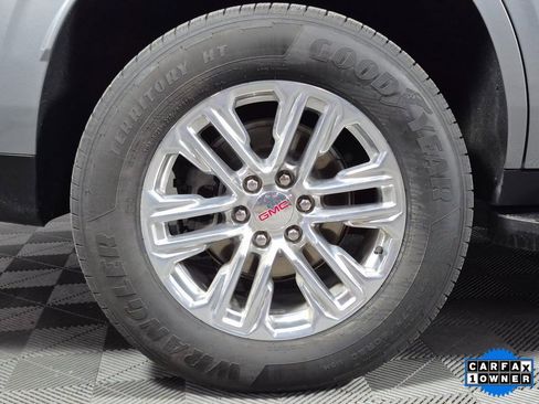 Used 2024 GMC Yukon SLT w/ SLT Luxury Package image 27