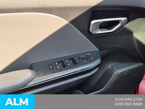 Used 2025 Kia K4 FWD image 24