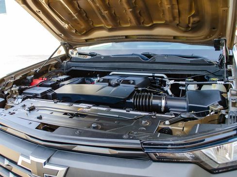 Used 2023 Chevrolet Colorado Trail Boss w/ Advanced Trailering Package image 12