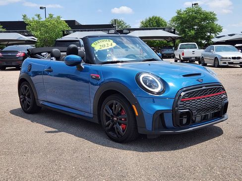 Used 2024 MINI Cooper John Cooper Works FWD image 4