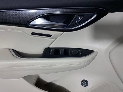 Certified 2023 Buick Envision Essence AWD/4WD image 13