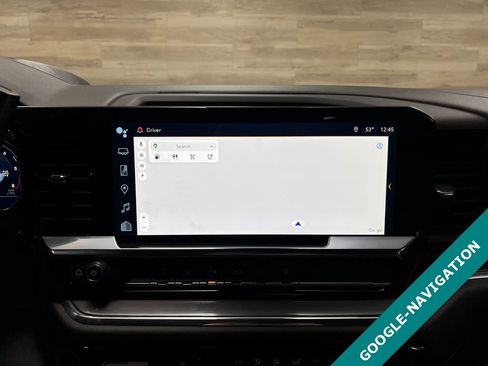 Used 2024 Chevrolet Silverado 2500 High Country w/ Technology Package image 8