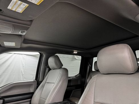 Used 2019 Ford F150 XLT w/ Equipment Group 302A Luxury AWD/4WD image 11