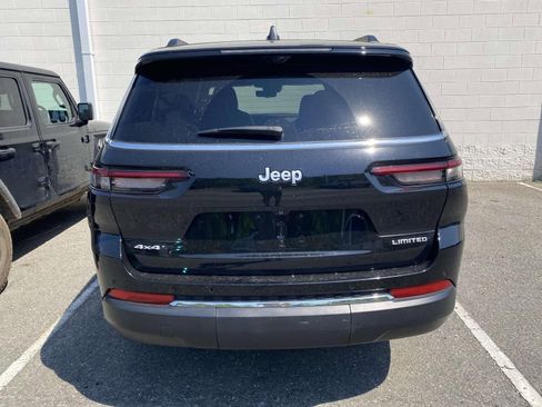 Used 2024 Jeep Grand Cherokee L Limited w/ Luxury Tech Group II AWD/4WD image 5
