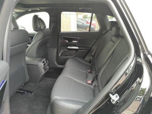 Used 2023 Mercedes-Benz GLC 300 4MATIC image 20