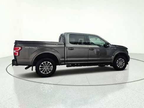 Used 2018 Ford F150 XLT w/ Equipment Group 302A Luxury AWD/4WD image 4