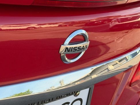 Used 2019 Nissan Sentra SR FWD image 15