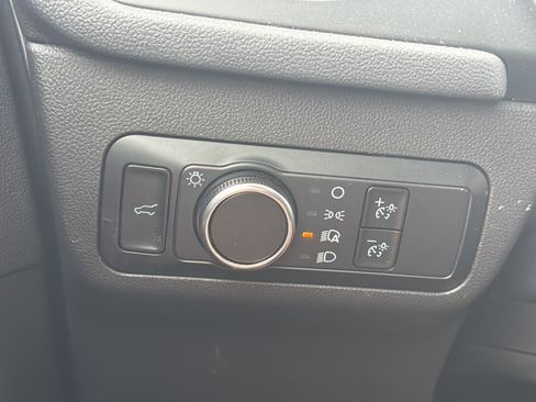 Used 2024 Ford Escape ST-Line AWD/4WD image 30