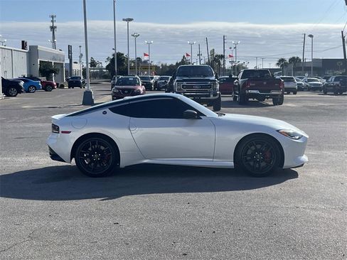 Used 2024 Nissan Z Performance w/ Floor Mat Package image 6