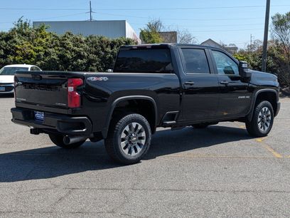 New 2025 Chevrolet Silverado 2500 Custom w/ Custom Value Package