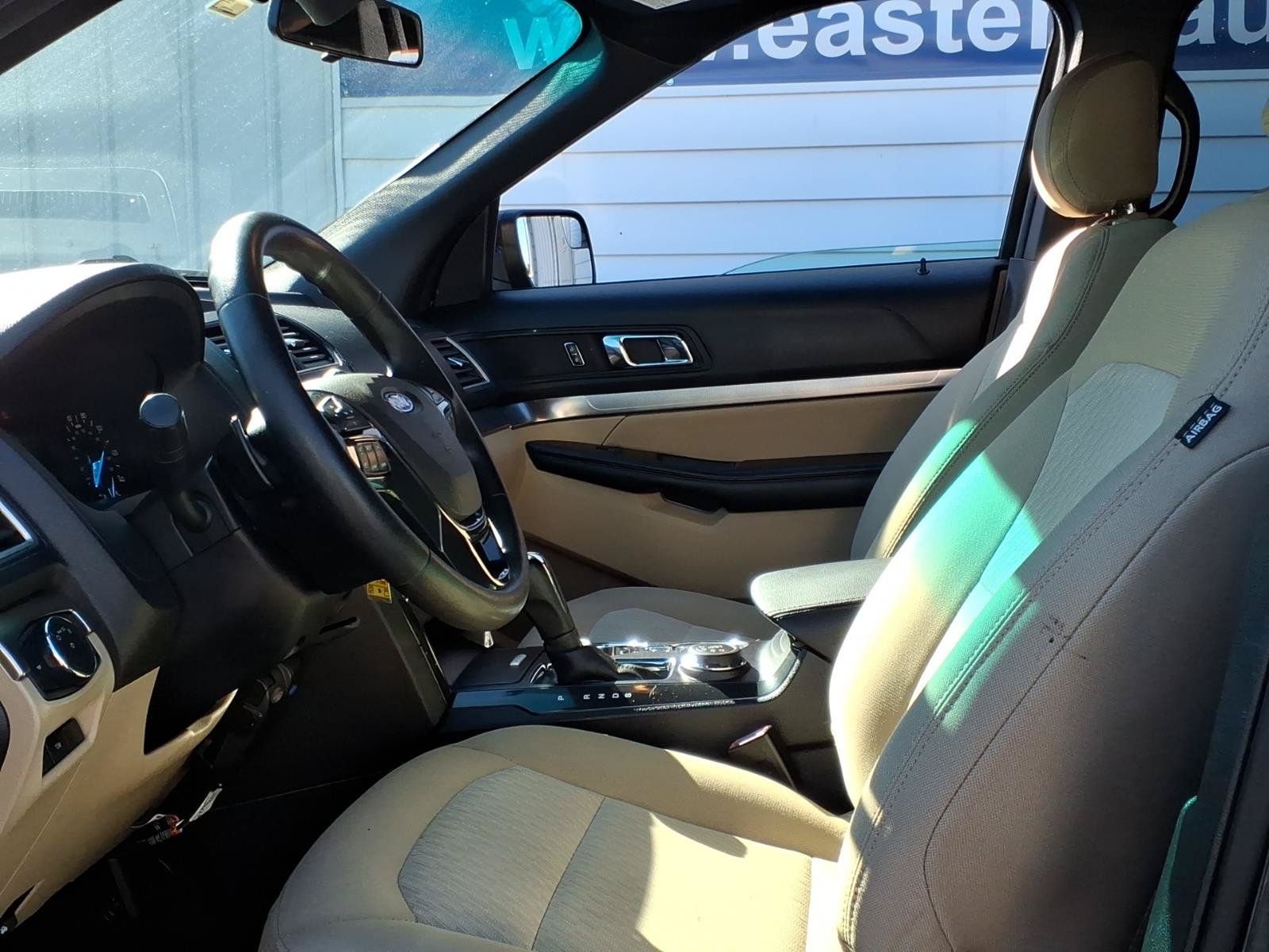 Used 2016 Ford Explorer 4WD image 5