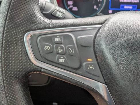 Used 2020 Chevrolet Equinox LT FWD image 25