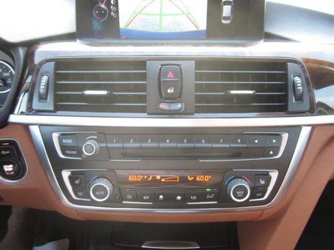 Used 2015 BMW 328i xDrive Sedan image 21