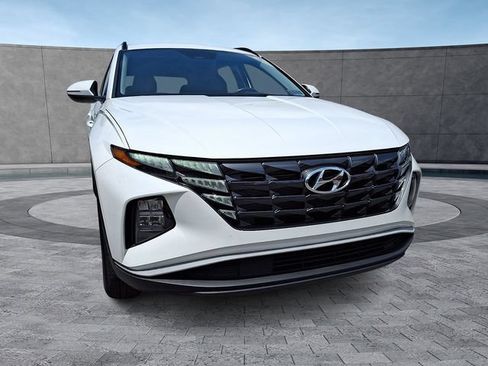 Certified 2023 Hyundai Tucson SEL AWD/4WD image 2