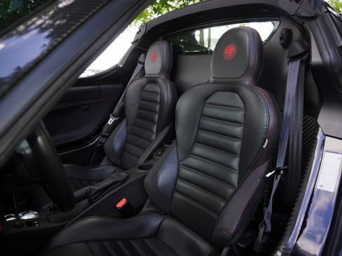 Used 2019 Alfa Romeo 4C Spider RWD image 64