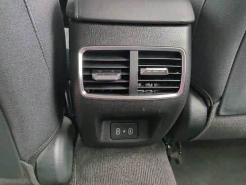 Used 2025 Hyundai Sonata SEL FWD image 34