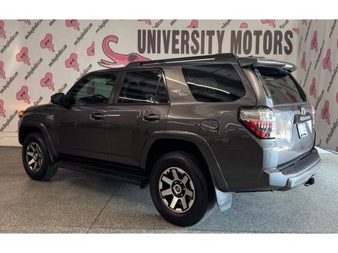 Used 2020 Toyota 4Runner TRD Off-Road AWD/4WD image 12