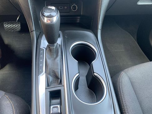 Used 2020 Chevrolet Equinox LT w/ LPO, Blackout Package image 27