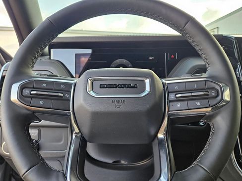New 2026 GMC Yukon Denali image 11