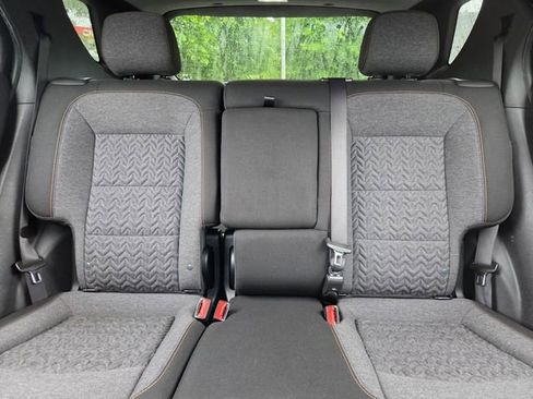 Used 2024 Chevrolet Equinox LT FWD image 10