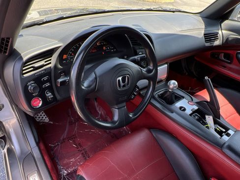 Used 2004 Honda S2000 image 24