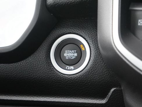Used 2025 RAM 1500 Big Horn AWD/4WD image 25