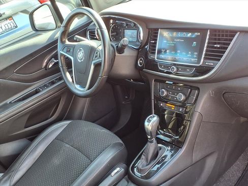Used 2019 Buick Encore Preferred image 21