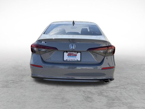 Used 2025 Honda Civic Sport image 5