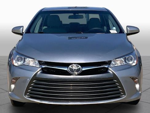 Used 2017 Toyota Camry LE FWD image 4