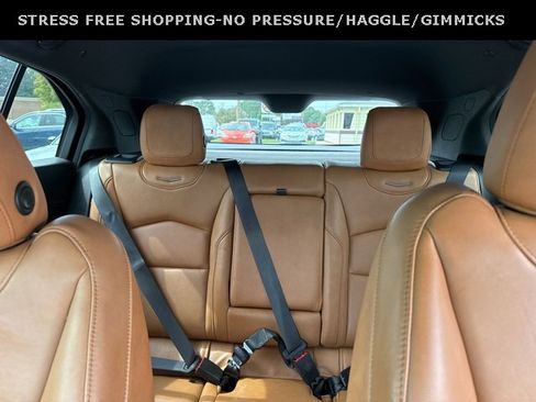 Used 2019 Cadillac XT4 Premium Luxury image 27