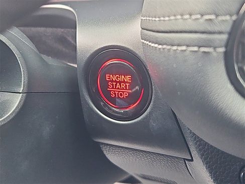 Certified 2024 Honda HR-V EX-L image 20