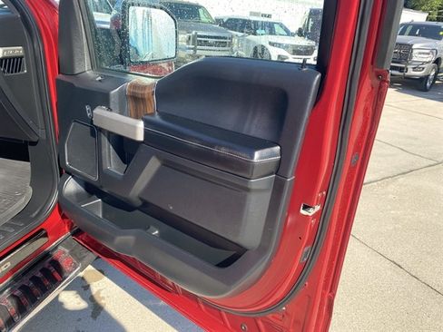 Used 2015 Ford F150 Lariat AWD/4WD image 8
