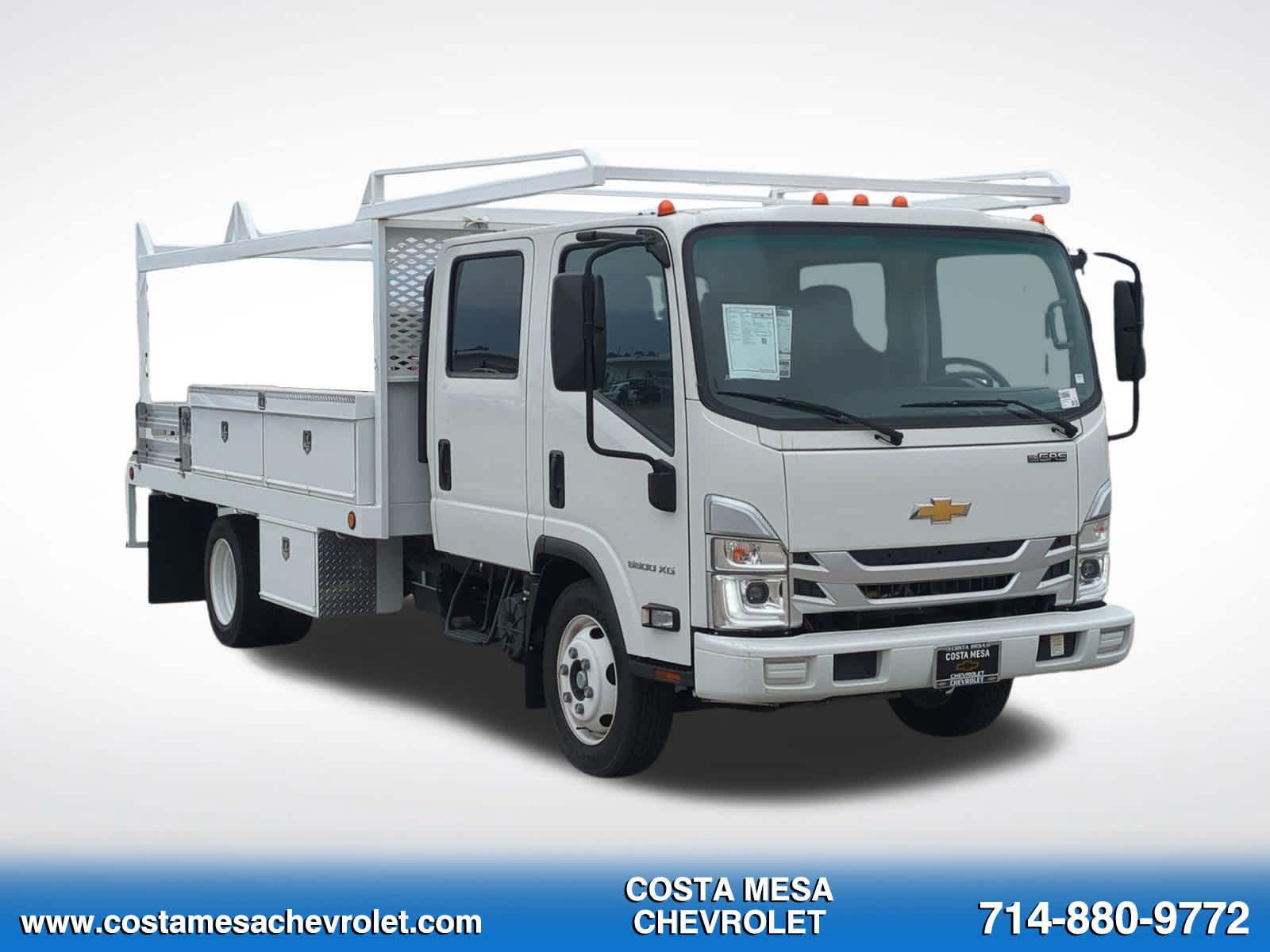 New 2024 Chevrolet Low Cab Forward 5500XG RWD image 3