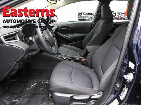 Used 2022 Toyota Corolla LE image 14