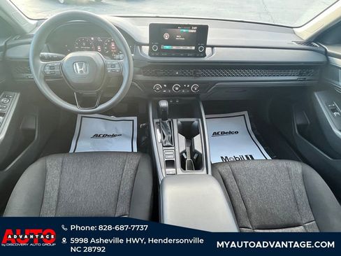 Used 2023 Honda Accord LX image 9