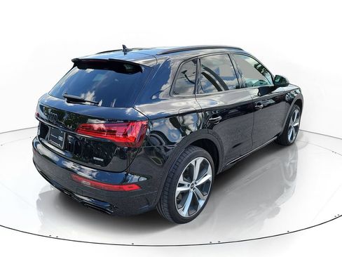 Certified 2025 Audi Q5 2.0T Premium Plus AWD/4WD image 4