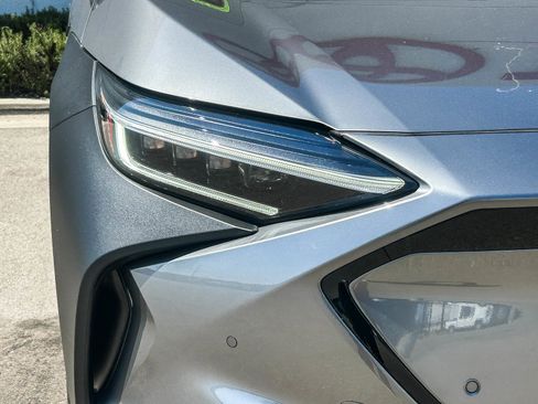 Used 2025 Subaru Solterra image 4