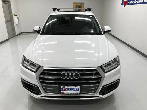 Used 2018 Audi Q5 2.0T Premium Plus w/ Premium Plus Package image 2