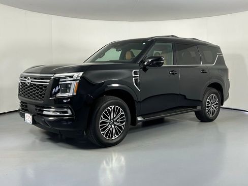 Used 2025 Nissan Armada SL w/ Captain's Chari Seat Package AWD/4WD image 3