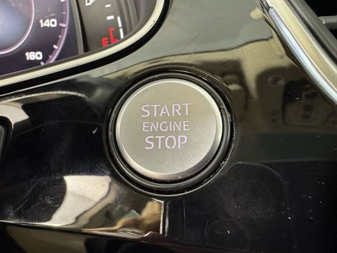 Used 2017 Audi Q7 3.0T Premium Plus image 17