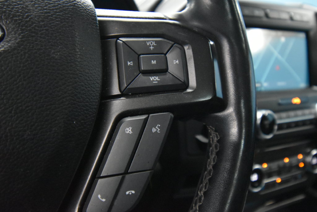 Used 2018 Ford Expedition Max Limited w/ Equipment Group 302A AWD/4WD image 13