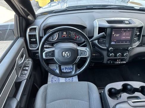 Used 2023 RAM 2500 Big Horn w/ Level 1 Equipment Group AWD/4WD image 19